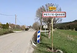 Entrée du village.