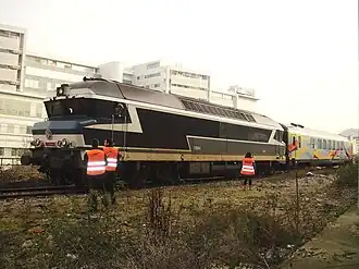 La 72084 sur la Petite Ceinture (Paris) le 18 janvier 2012.