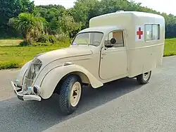 202 ambulance de 1948, …