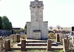 Monument aux morts de 14-18 et 39-45.