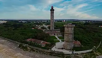 Vue aerienne du phare des baleines.
