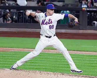 Image illustrative de l’article Phil Maton