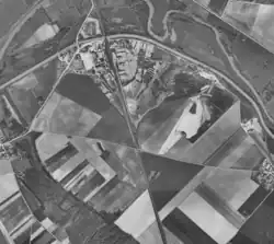 Photographie aérienne de la zone comprise en entre Condé-sur-Suippe, Variscourt et Gugnicourt (IGN, 1950-1965).