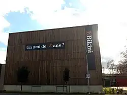 Description de cette image, également commentée ci-après