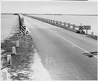 Le pont d'accès en 1951