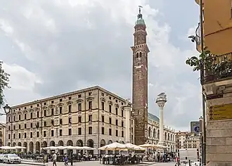 Piazza dei Signori - Torre Bissara - Piazza della Biade.