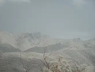 Photographie infrarouge du pic des Salines.