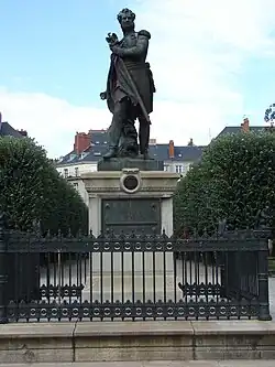 Jean-Baptiste Joseph Debay fils, Monument au général Cambronne (1847), Nantes, cours Cambronne.