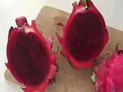 Coupe d'une pitaya.