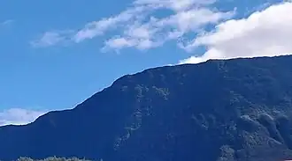 Piton Plaine des Fougères depuis le point de vue de Mare à Vieille Place.