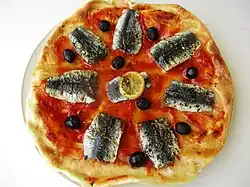 Pizza à la sardine.