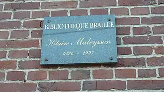 Plaque de la bibliothèque.