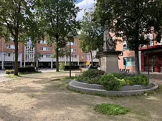 Image illustrative de l’article Place Parmentier (Ivry-sur-Seine)