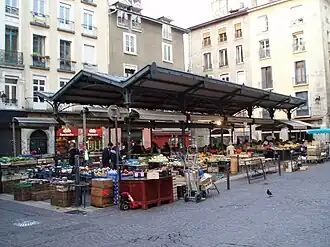 Image illustrative de l’article Place aux Herbes