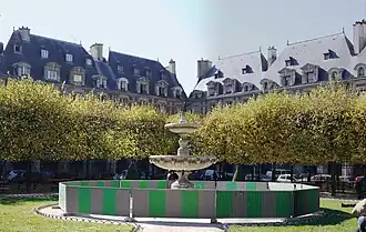 La fontaine sud-ouest