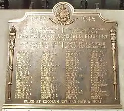 Plaque à la mémoire des soldats du Régiment de Trois-Rivières.