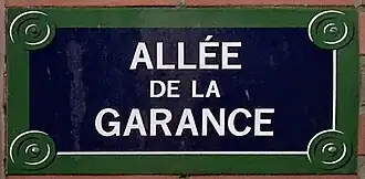 Voir la plaque.