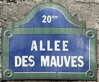Voir la plaque.