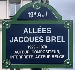 Voir la plaque.