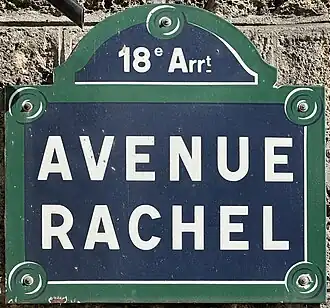 Voir la plaque.