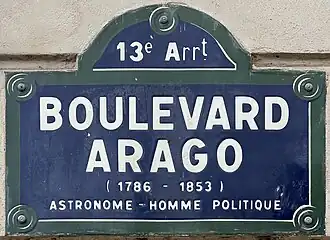 Voir la plaque.