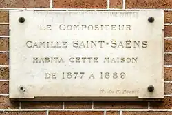 Plaque.