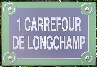 Voir la plaque.