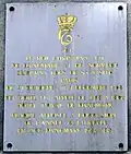 Plaque au no&nbsp;33, qui indique que le roi Christian VII de Danemark y séjourna en 1768. Entre cette date et 1803, cet immeuble fut alors appelé « hôtel royal de Danemark ».