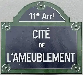 Voir la plaque.