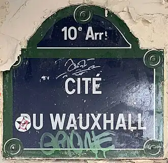Voir la plaque.