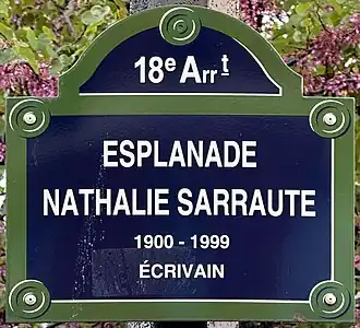 Voir la plaque.