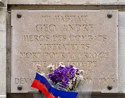 plaque commémorative à Géo André