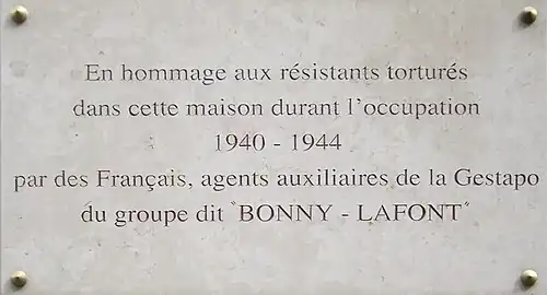 Plaque au no&nbsp;93.