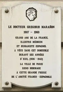 Plaque au no&nbsp;7.