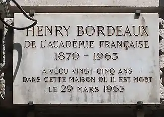 Plaque au no&nbsp;8.