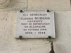 La plaque en mémoire de Claudius Burgod
