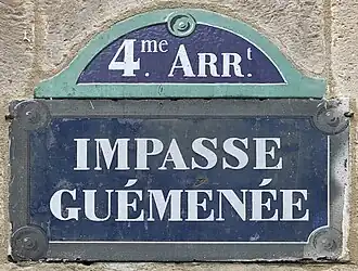 Voir la plaque.