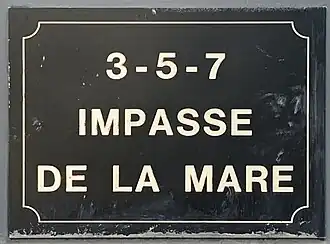 Voir la plaque.