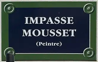Voir la plaque.