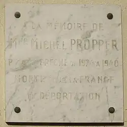 Plaque au no&nbsp;22 bis.