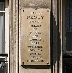 Plaque au no&nbsp;8.