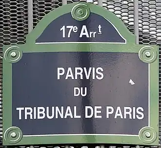 Voir la plaque.