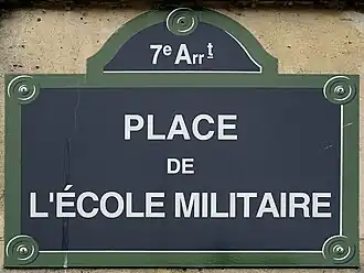 Voir la plaque.