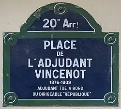 Voir la plaque.