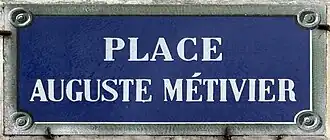 Voir la plaque.