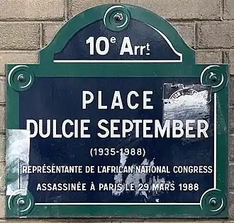 Voir la plaque.