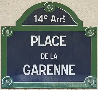 Voir la plaque.