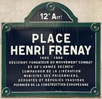 Voir la plaque.