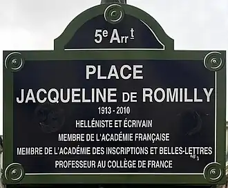 Voir la plaque.