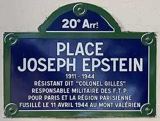 Voir la plaque.